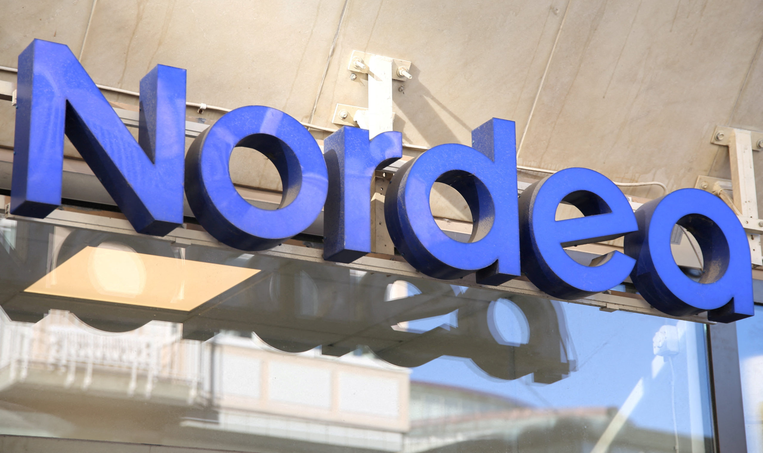 NEWS:Denmark's FSA asks police to probe Nordea's compliance on money laundering