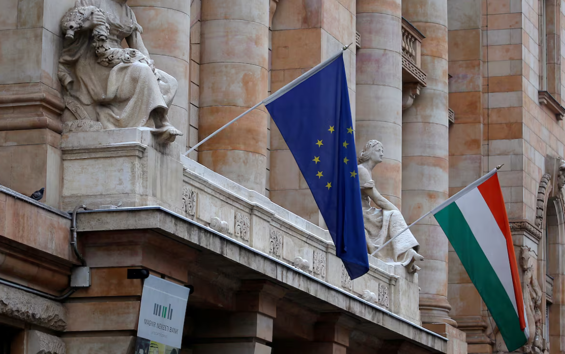 LATEST: Hungary officials seize $300m over money laundering probe into country’s central bank - AML Intelligence